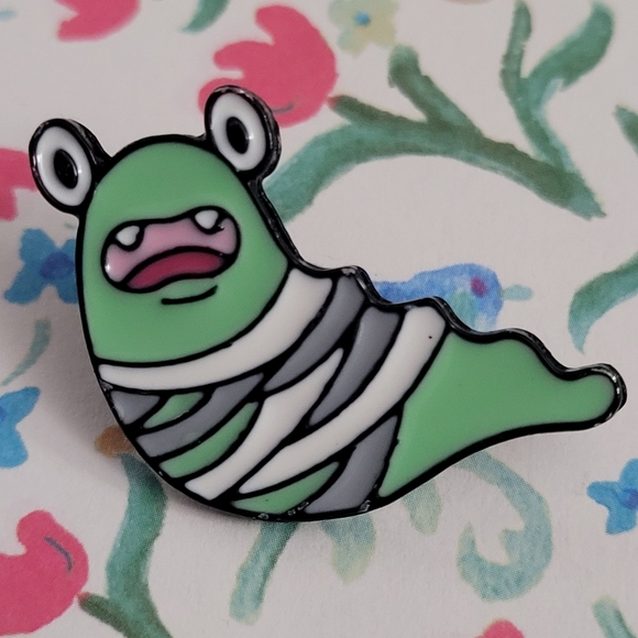 Mummy Worm Enamel Pin - Picture 3 of 7